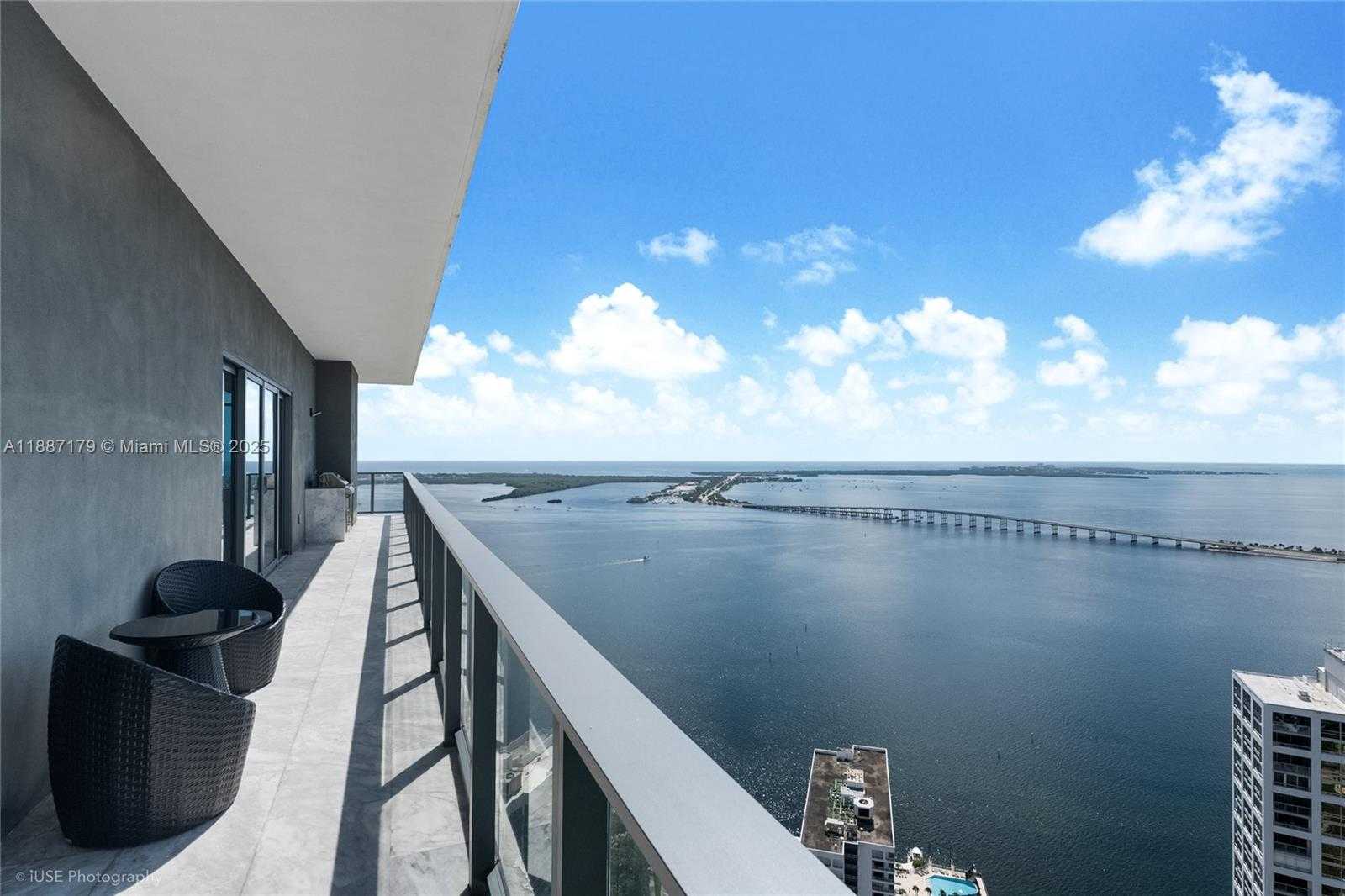 Small Image of 1451 BRICKELL AVE #4603, Miami Number 8
