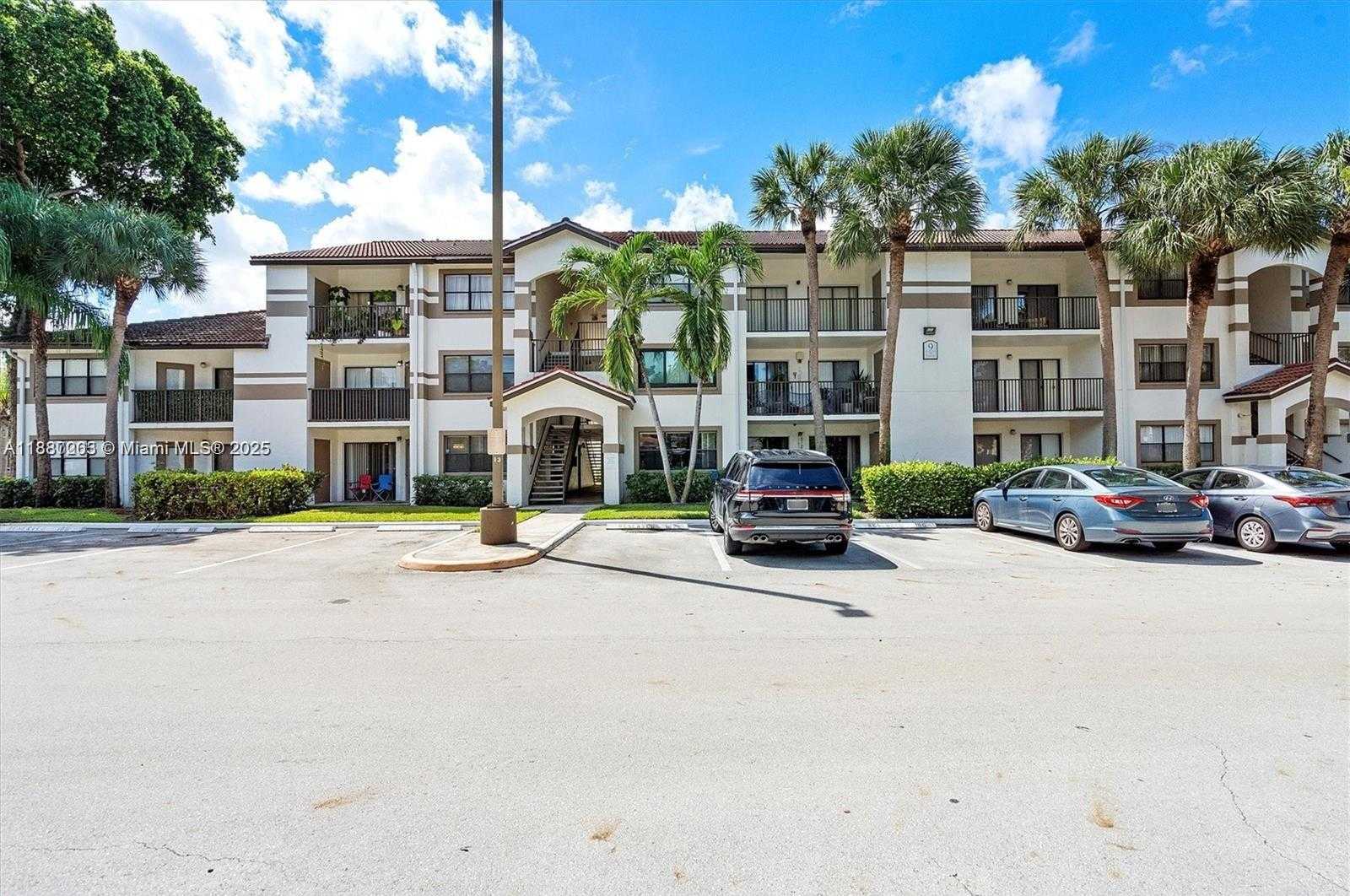 Small Image of 540 SOUTH PARK RD #14-9, Hollywood Number 11