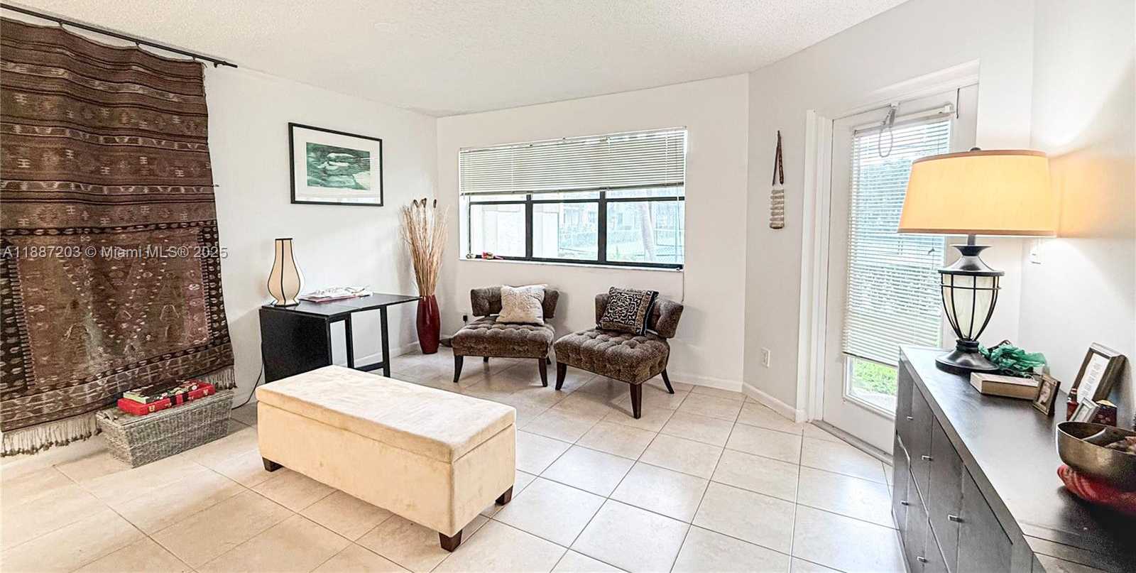 Small Image of 540 SOUTH PARK RD #14-9, Hollywood Number 3