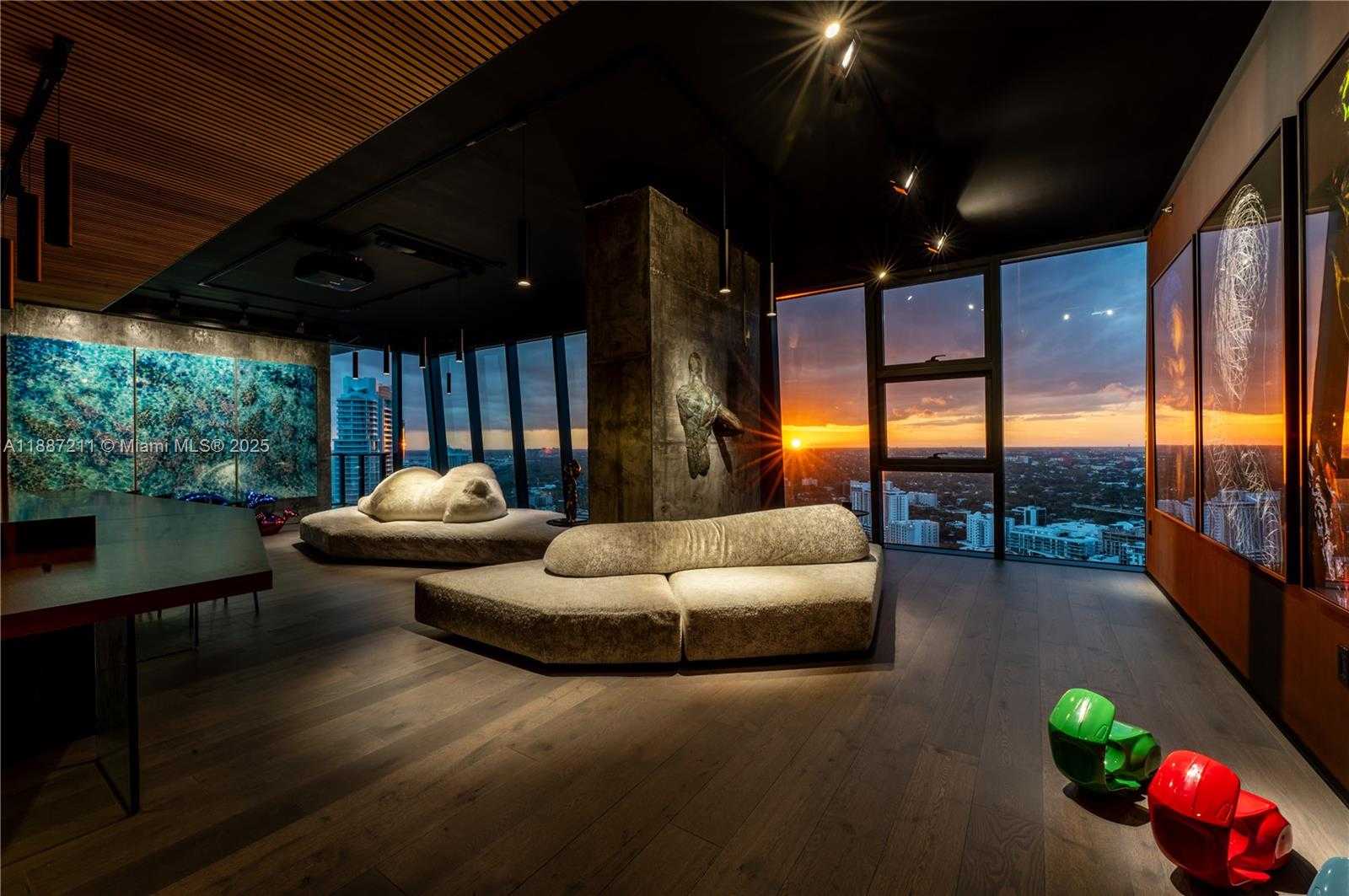 Small Image of 1451 BRICKELL AVE #3903, Miami Number 10