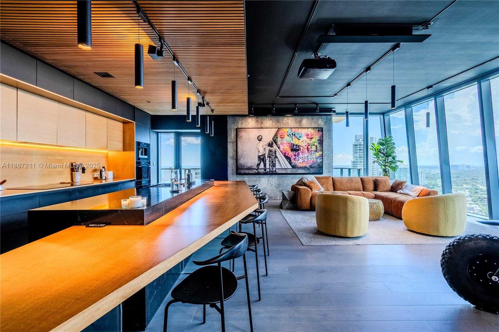 Small Image of 1451 BRICKELL AVE #3903, Miami Number 2