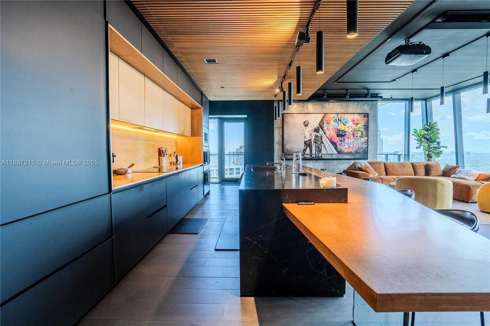 Small Image of 1451 BRICKELL AVE #3903, Miami Number 9
