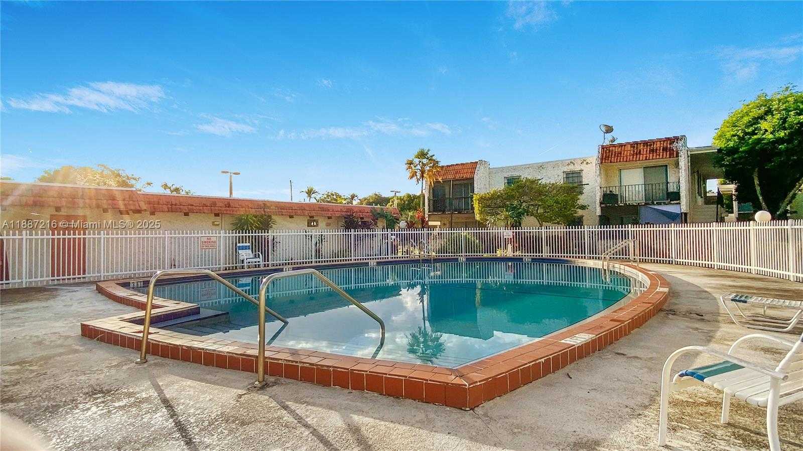 Small Image of 8701 SOUTH WEST 141ST ST #B4, Palmetto Bay Number 18