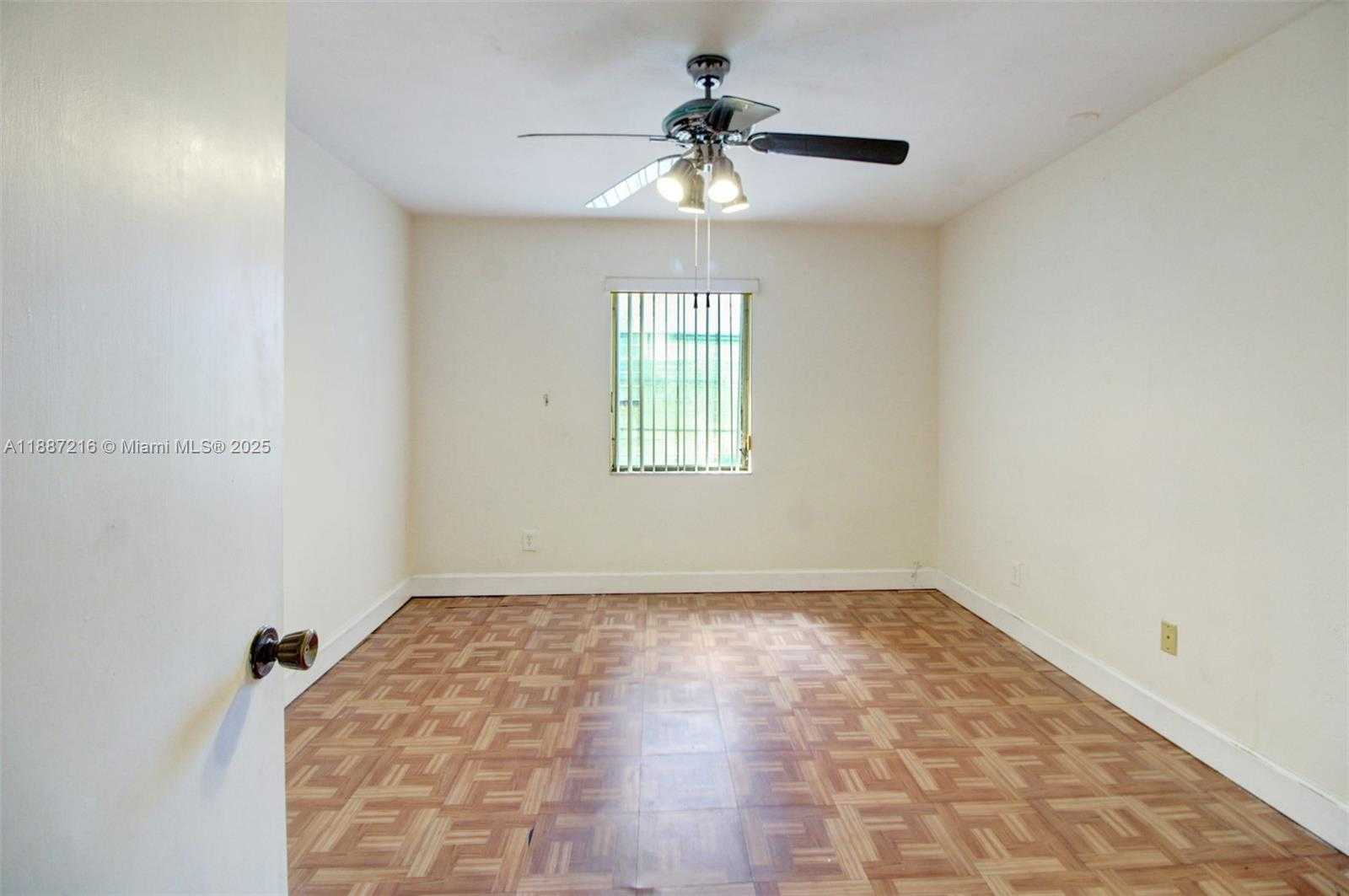 Small Image of 8701 SOUTH WEST 141ST ST #B4, Palmetto Bay Number 6