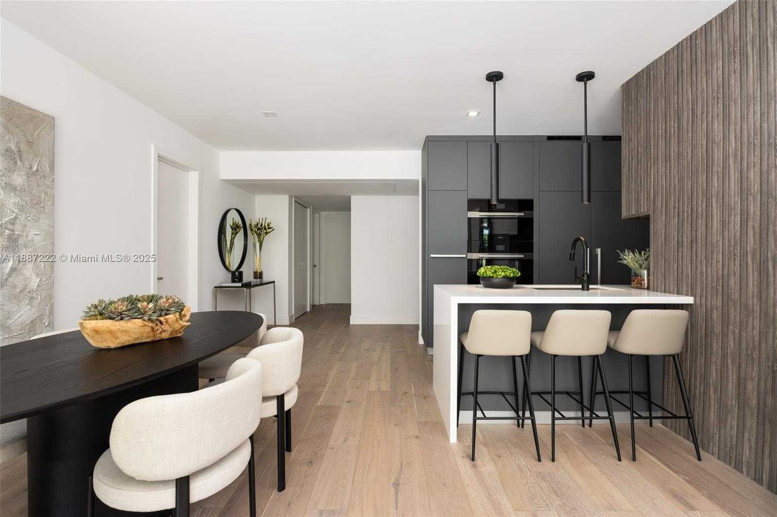 Small Image of 202 SUNRISE DR #202C, Key Biscayne Number 6