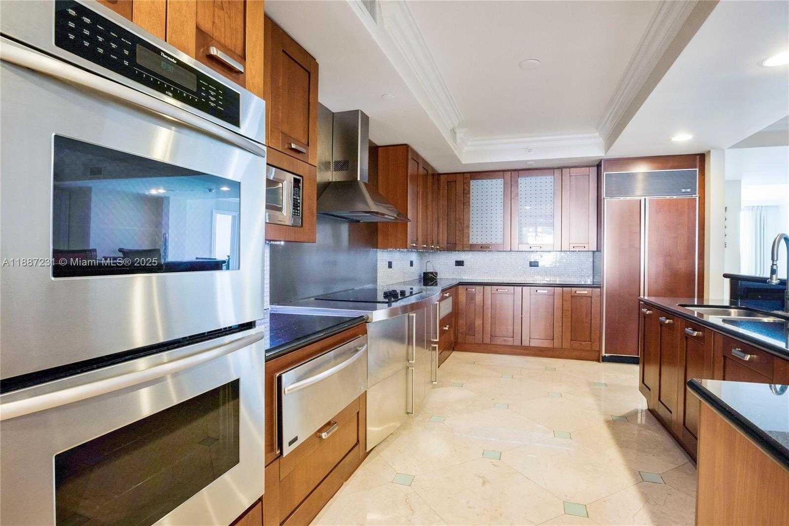 Small Image of 3201 NORTH EAST 183RD ST #PH2904-05, Aventura Number 28