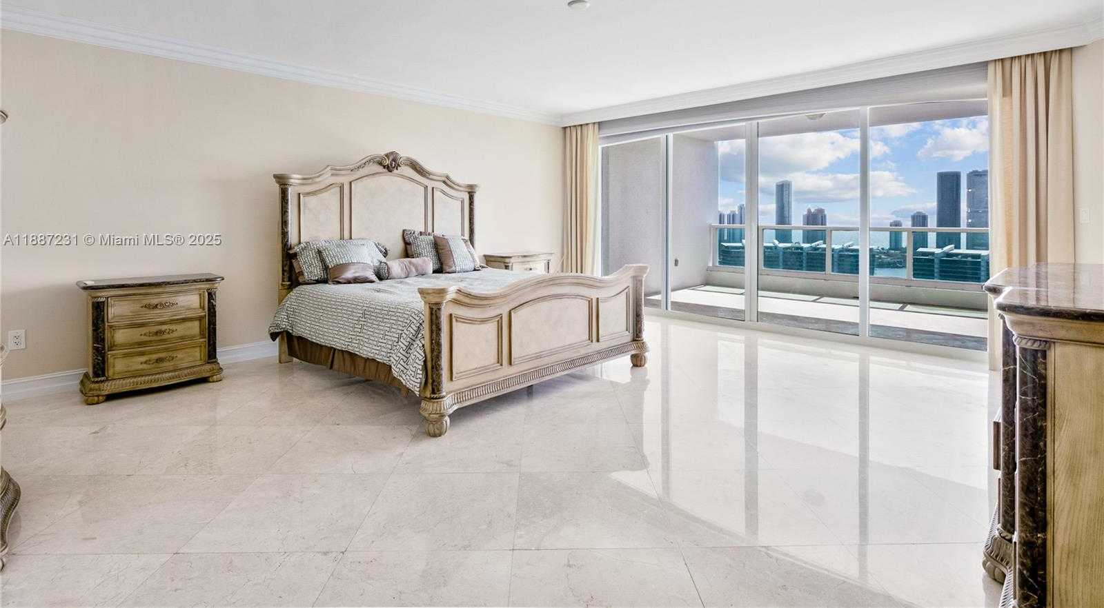 Small Image of 3201 NORTH EAST 183RD ST #PH2904-05, Aventura Number 3