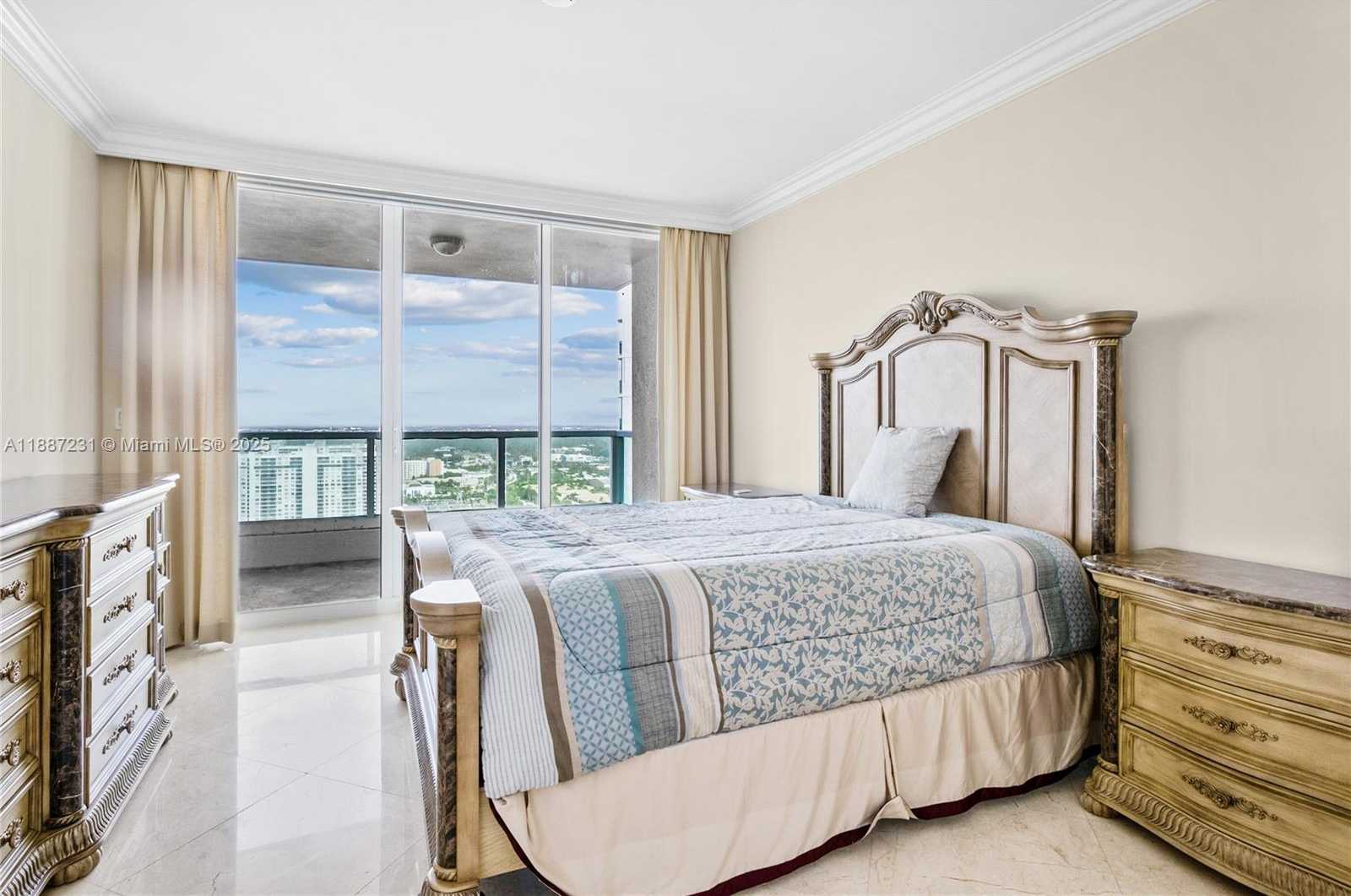 Small Image of 3201 NORTH EAST 183RD ST #PH2904-05, Aventura Number 38