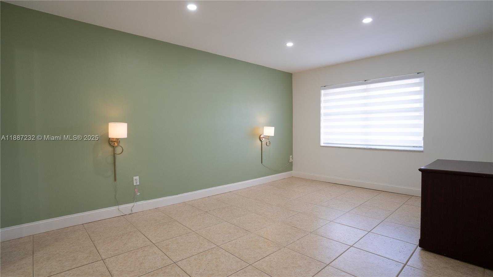 Small Image of 10477 SOUTH WEST 108TH AVE #226, Miami Number 11