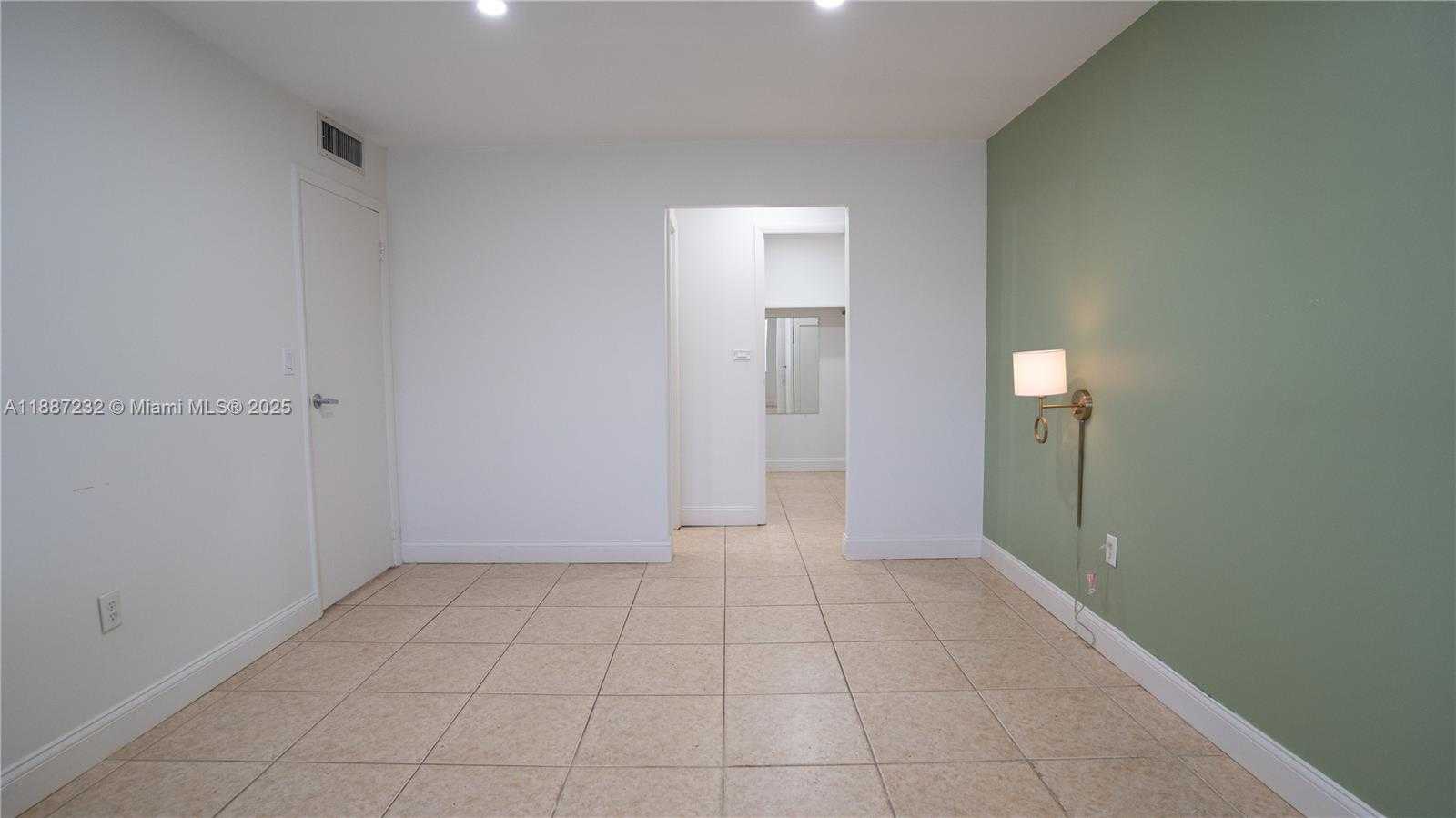 Small Image of 10477 SOUTH WEST 108TH AVE #226, Miami Number 13