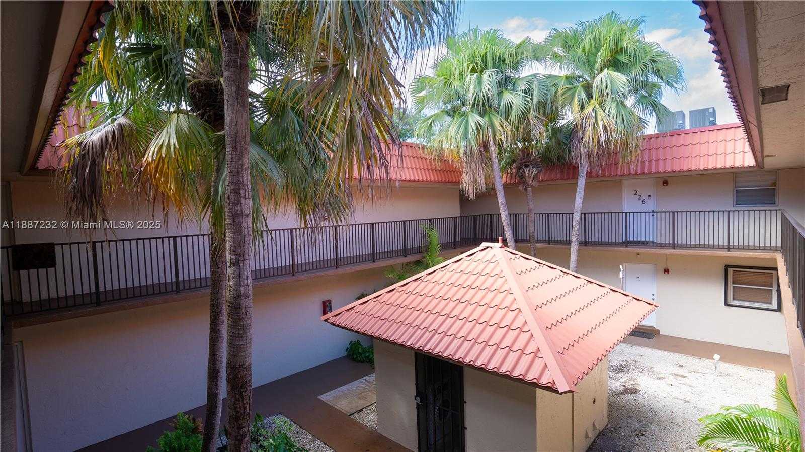 Small Image of 10477 SOUTH WEST 108TH AVE #226, Miami Number 22