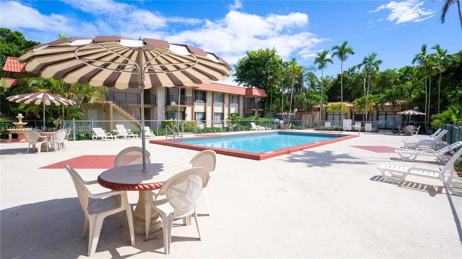 Small Image of 10477 SOUTH WEST 108TH AVE #226, Miami Number 25