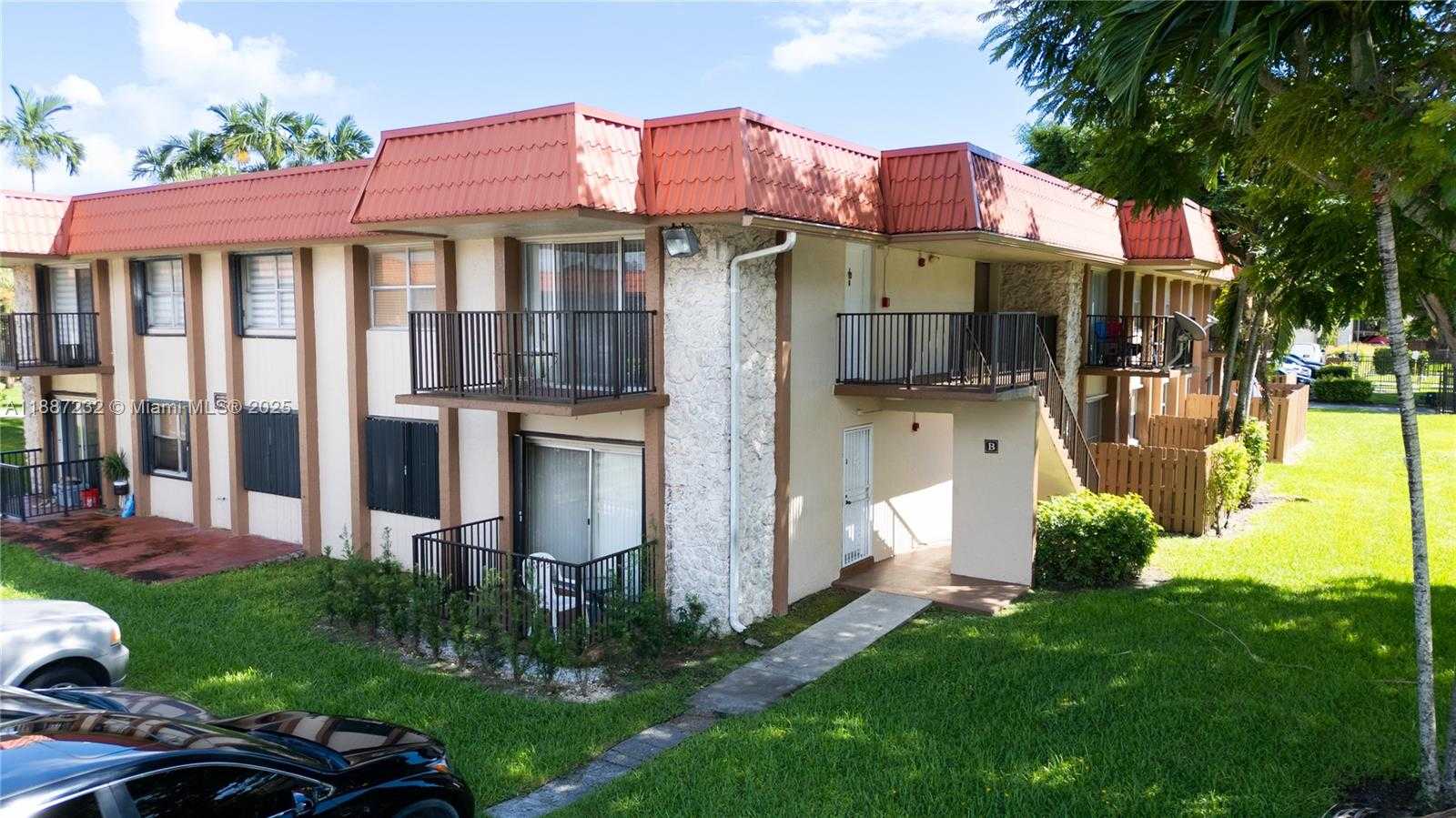 Small Image of 10477 SOUTH WEST 108TH AVE #226, Miami Number 32