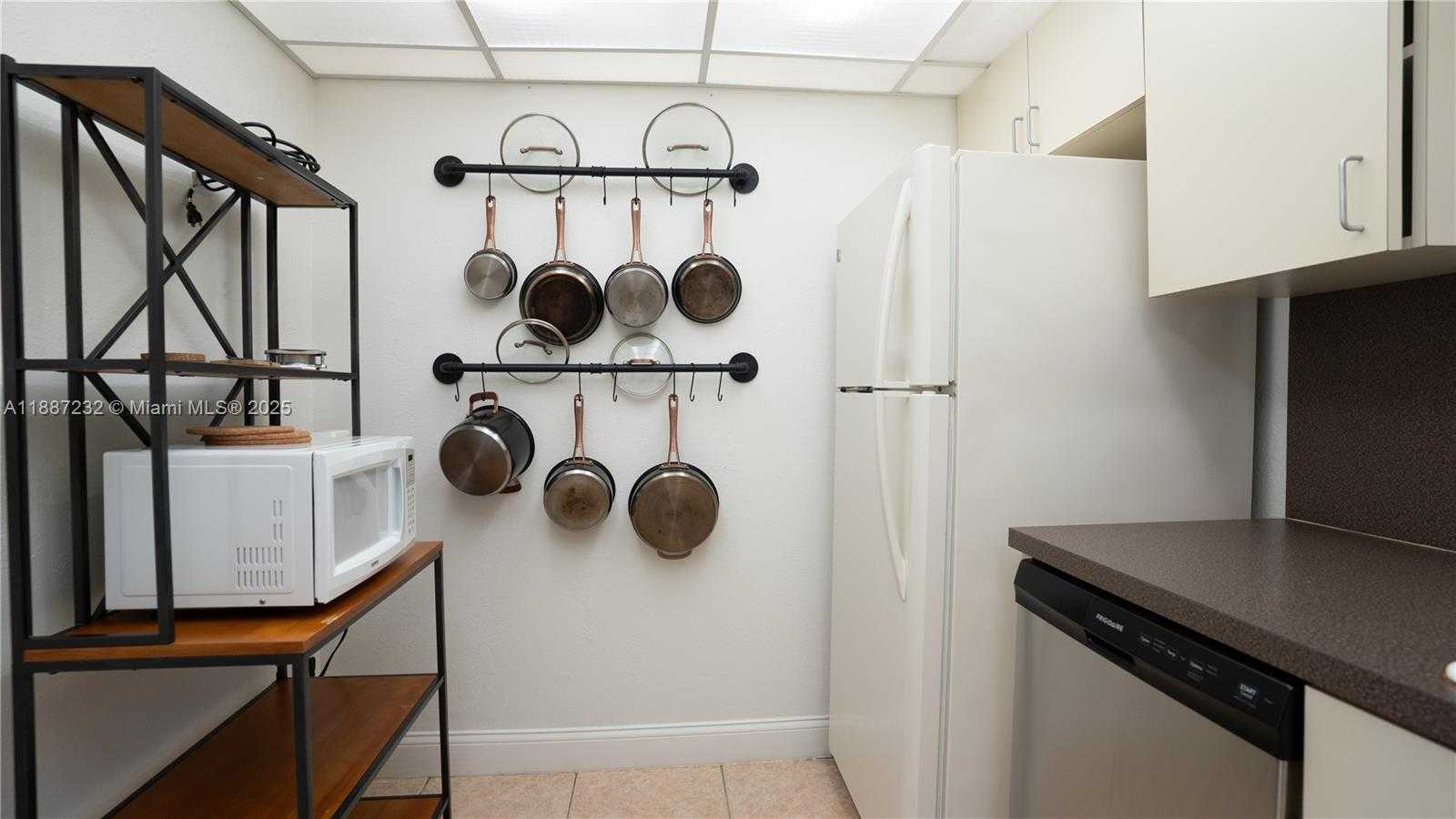 Small Image of 10477 SOUTH WEST 108TH AVE #226, Miami Number 9