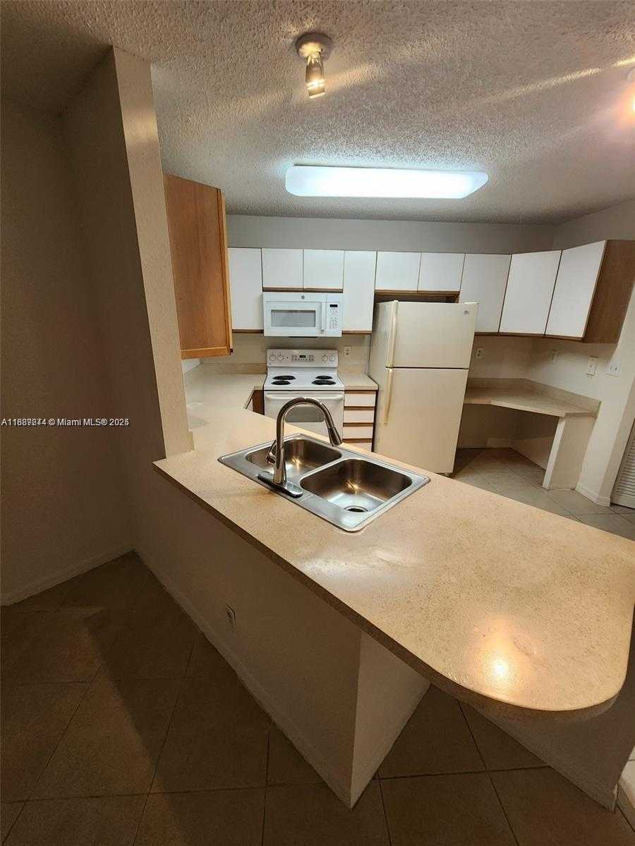 Small Image of Pompano Beach Number 6