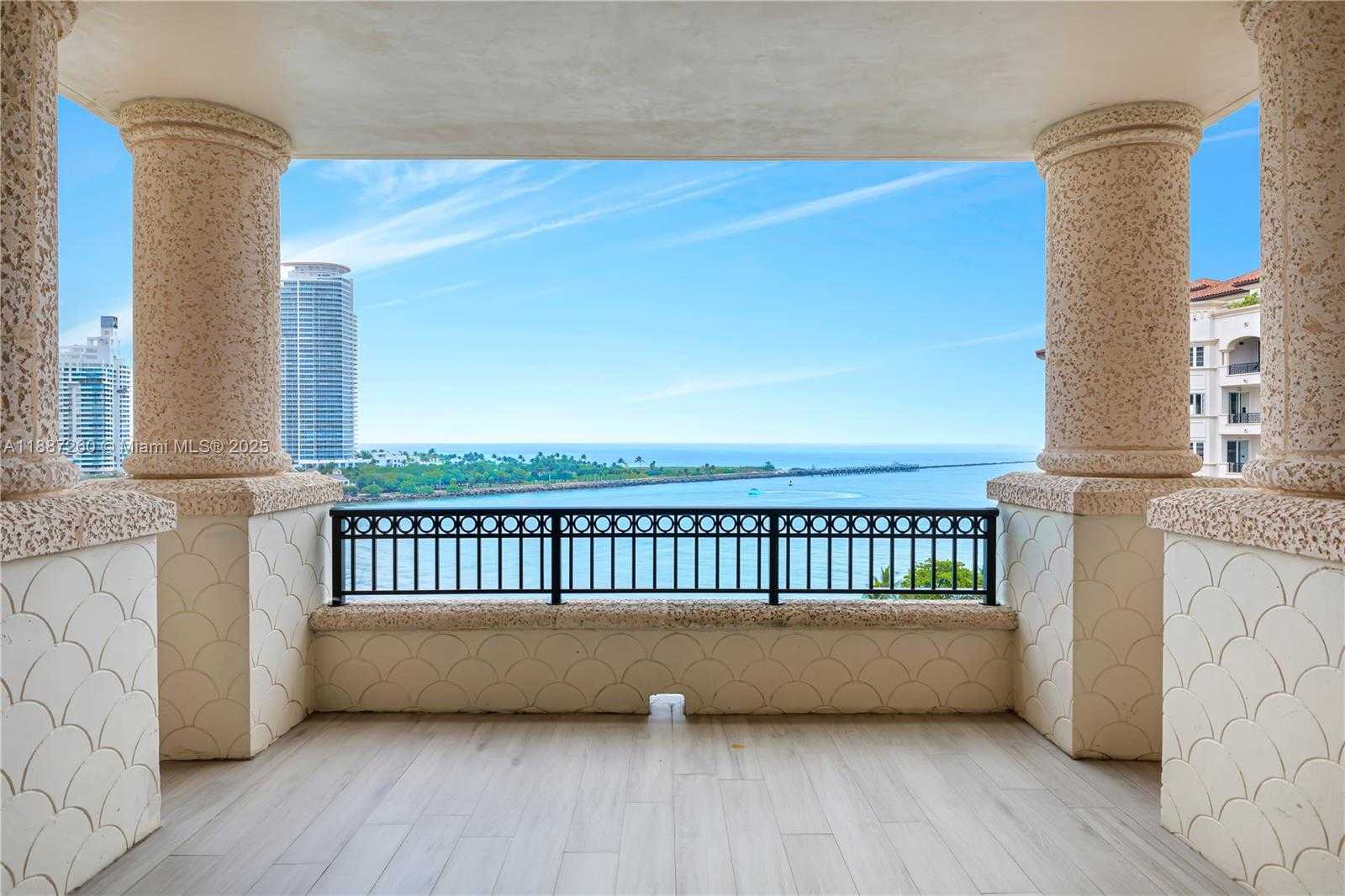 Small Image of 7085 FISHER ISLAND DR #7085, Miami Beach Number 19