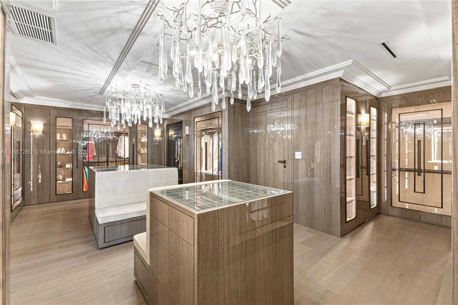 Small Image of 7085 FISHER ISLAND DR #7085, Miami Beach Number 24