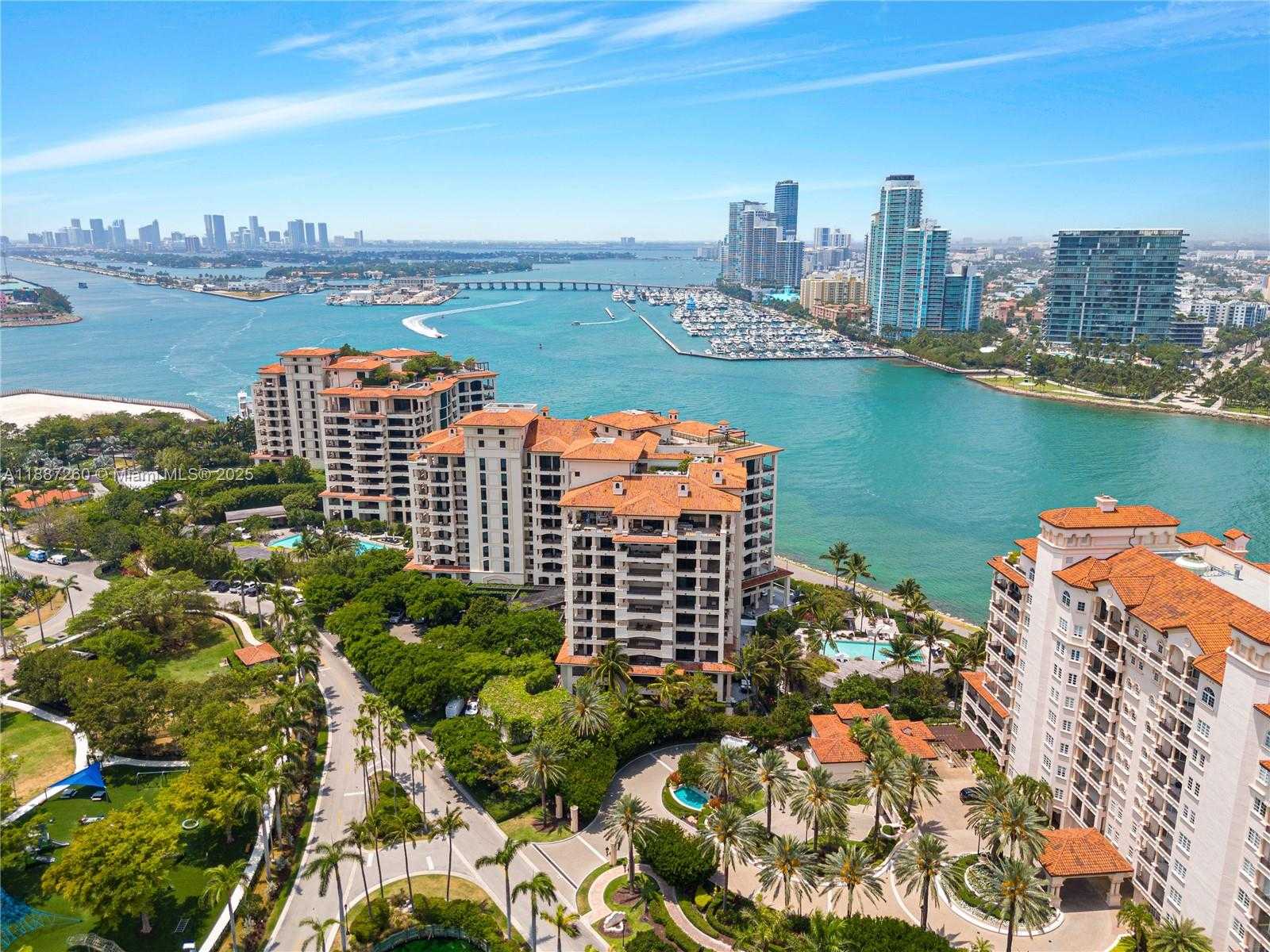Small Image of 7085 FISHER ISLAND DR #7085, Miami Beach Number 39