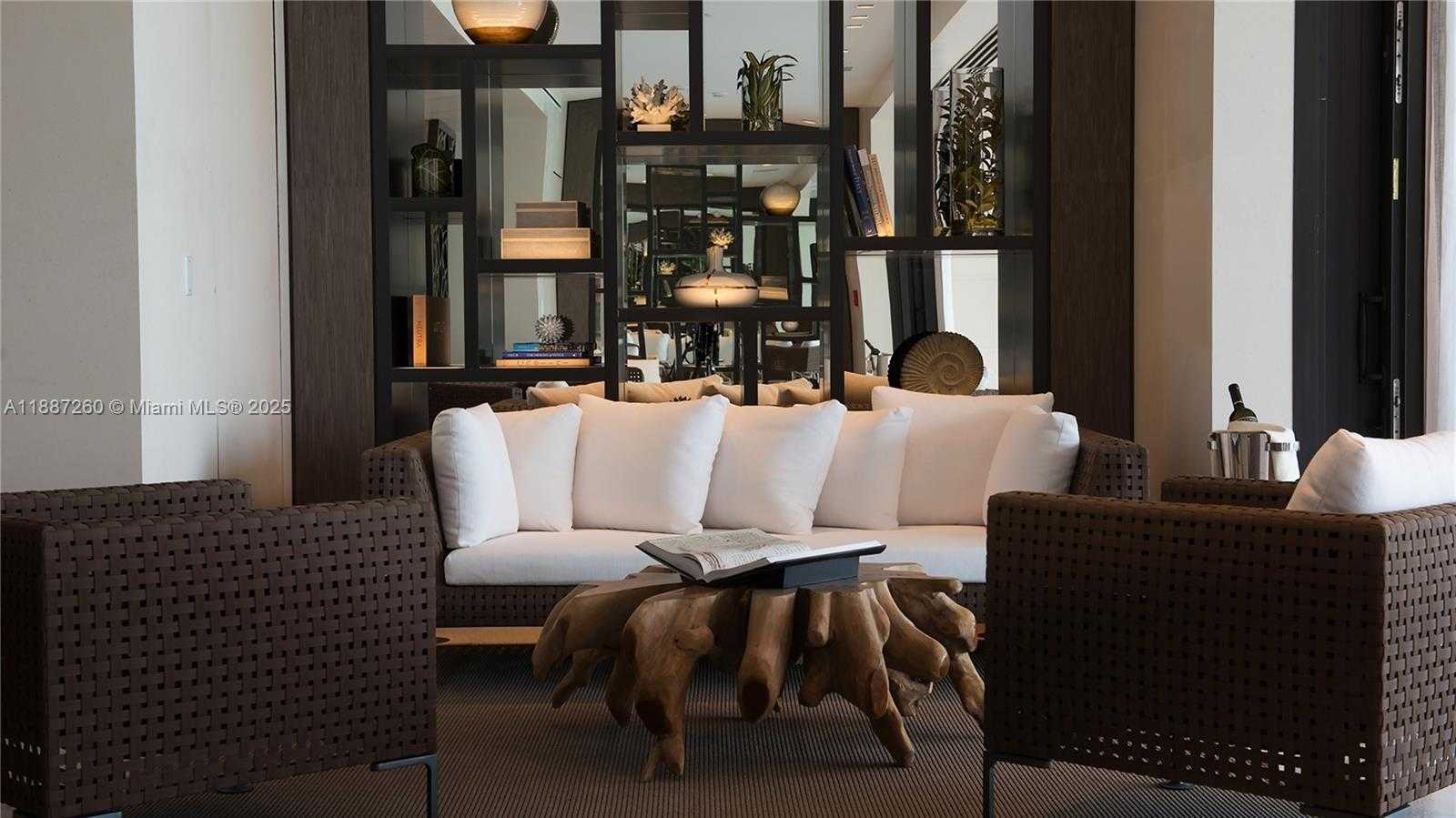 Small Image of 7085 FISHER ISLAND DR #7085, Miami Beach Number 53