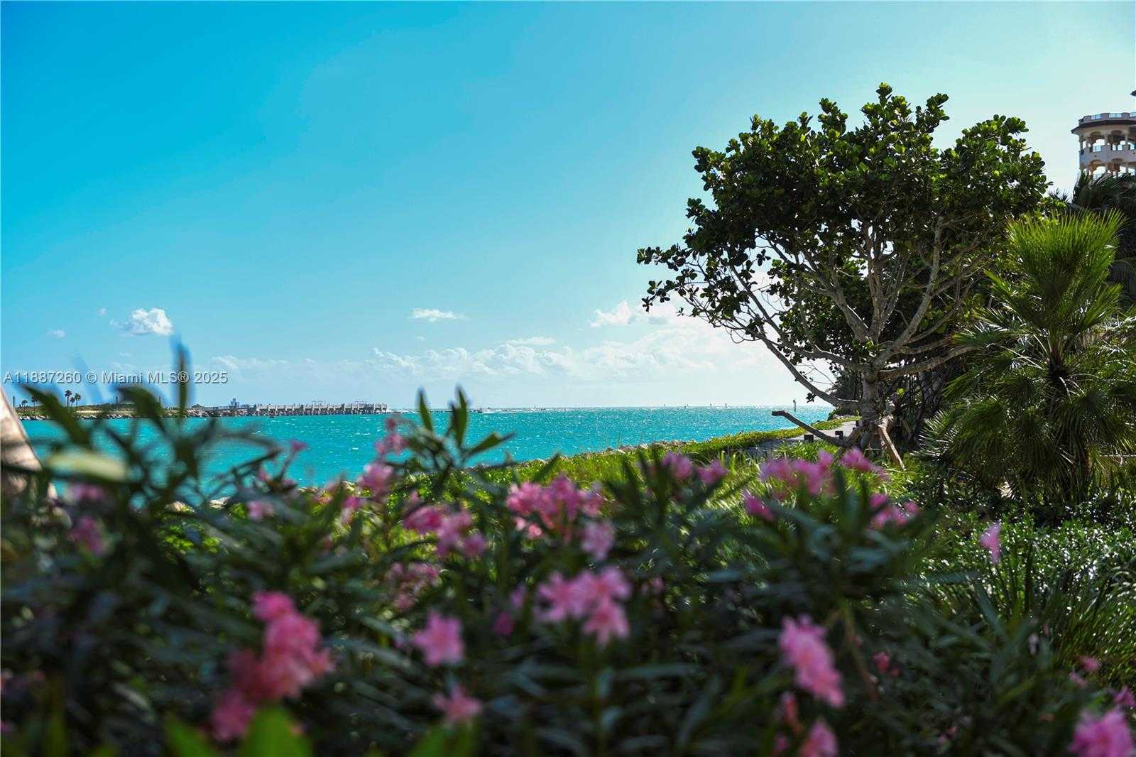 Small Image of 7085 FISHER ISLAND DR #7085, Miami Beach Number 59