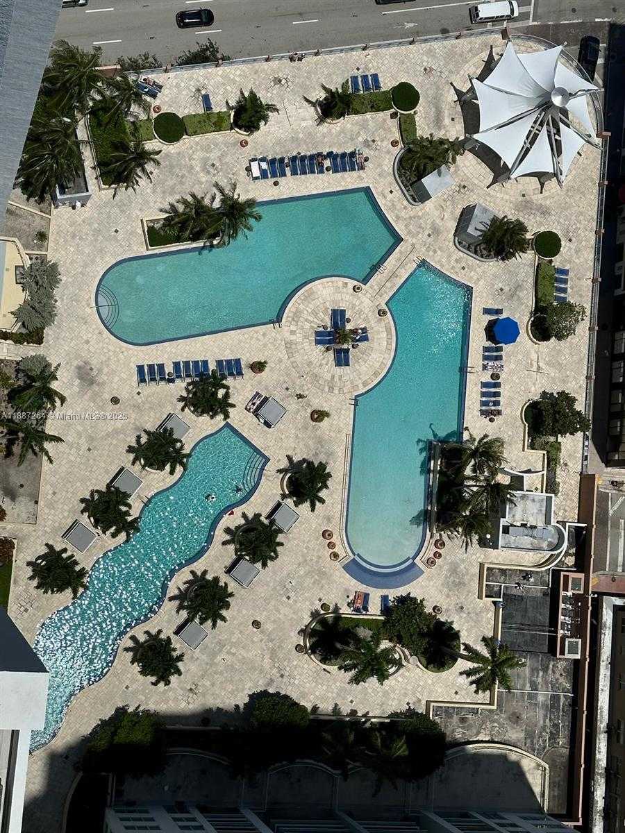 Small Image of 244 BISCAYNE BLVD #4404, Miami Number 27