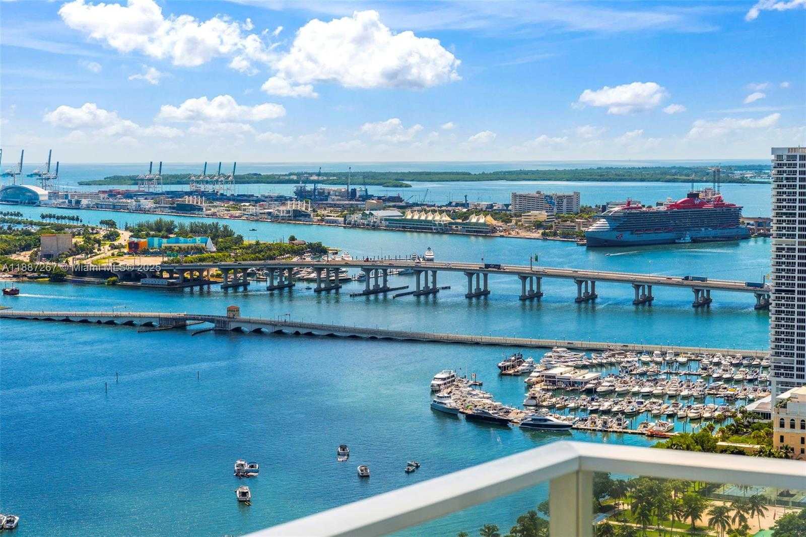 Small Image of 2020 NORTH BAYSHORE DR #3501, Miami Number 24