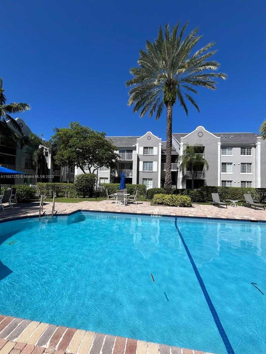 Small Image of 655 SOUTH WEST 111TH WAY #308, Pembroke Pines Number 37