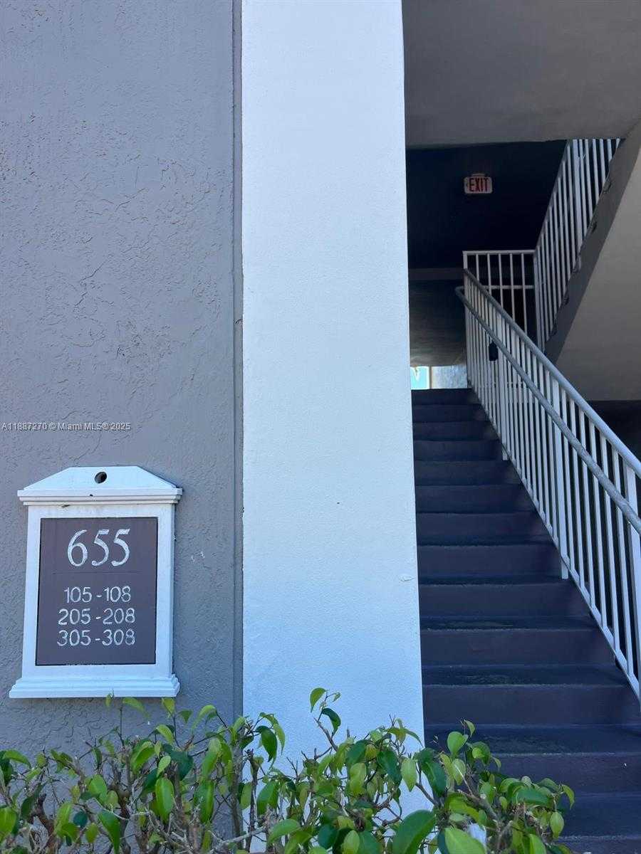 Small Image of 655 SOUTH WEST 111TH WAY #308, Pembroke Pines Number 42