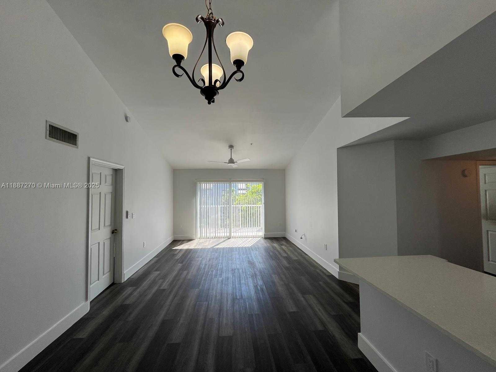 Small Image of 655 SOUTH WEST 111TH WAY #308, Pembroke Pines Number 5