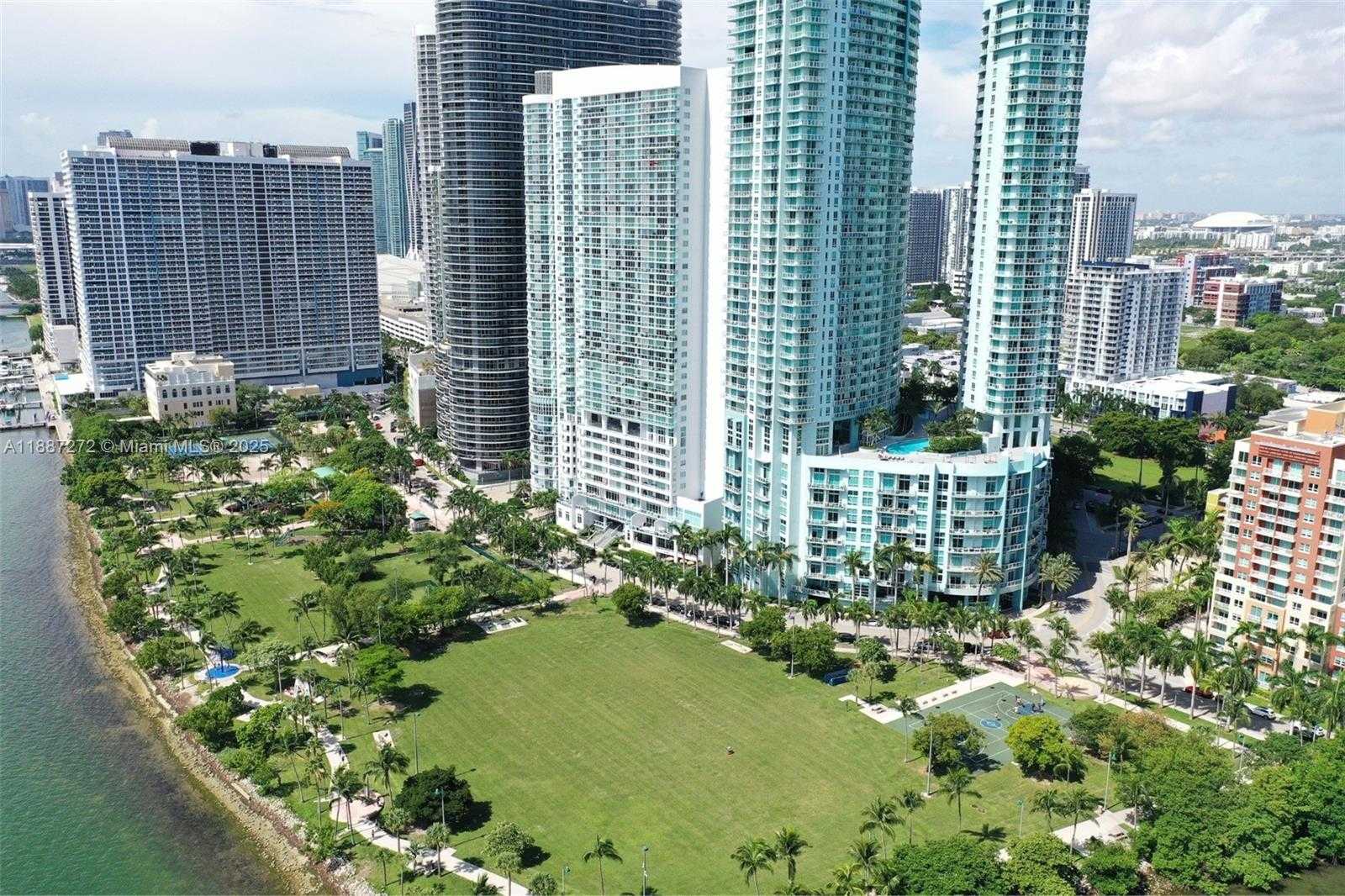 Small Image of 1800 NORTH BAYSHORE DR #2201, Miami Number 32