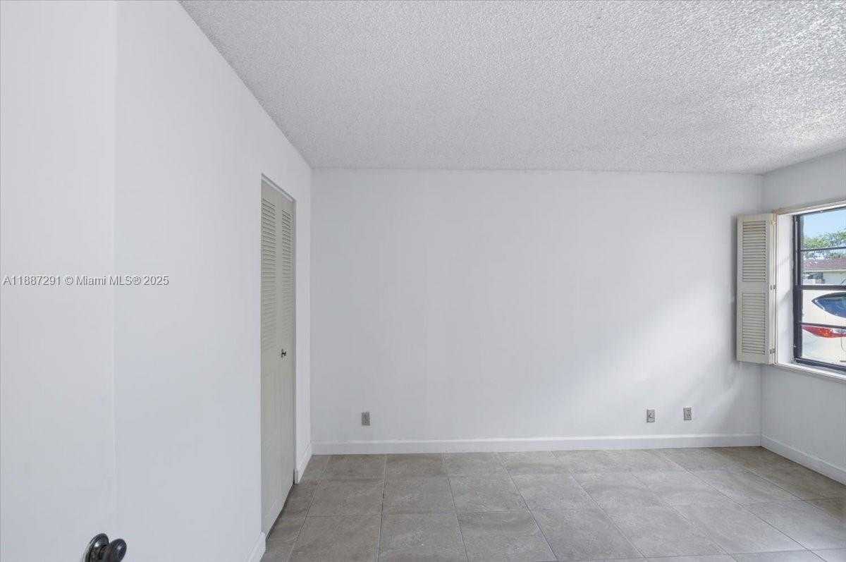 Small Image of 17270 NORTH WEST 60TH CT, Hialeah Number 18