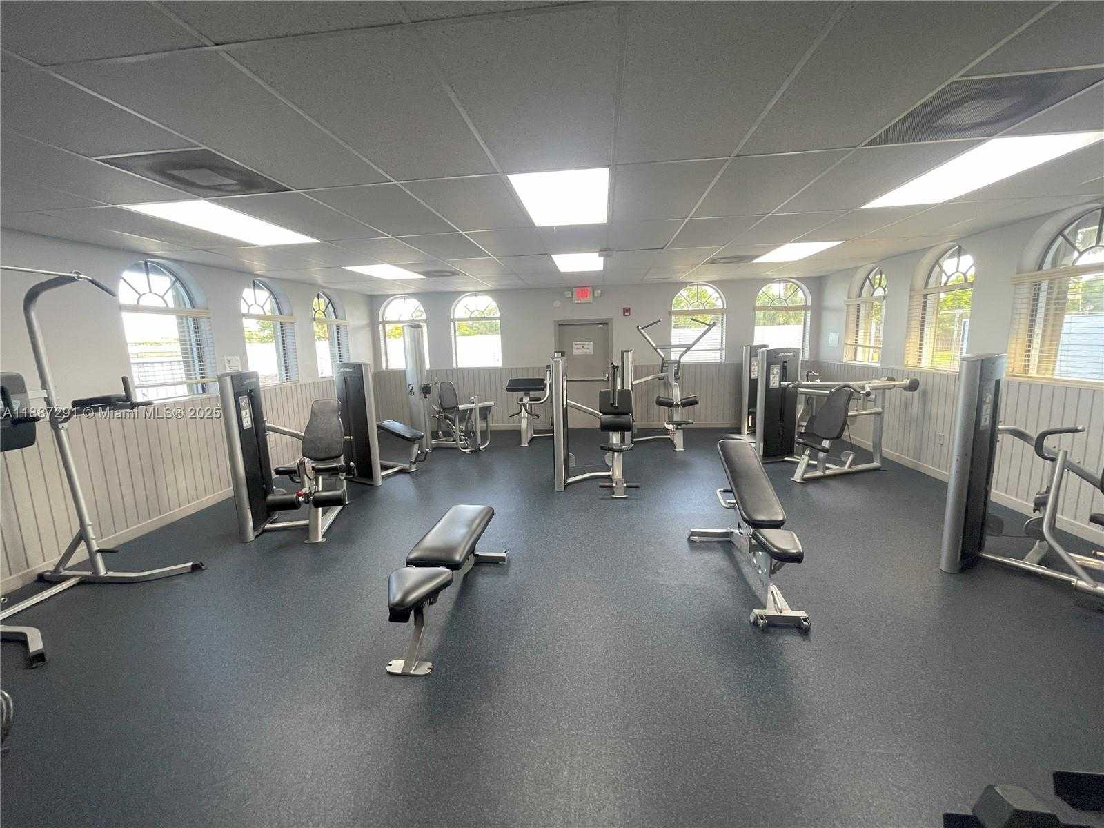 Small Image of 17270 NORTH WEST 60TH CT, Hialeah Number 36