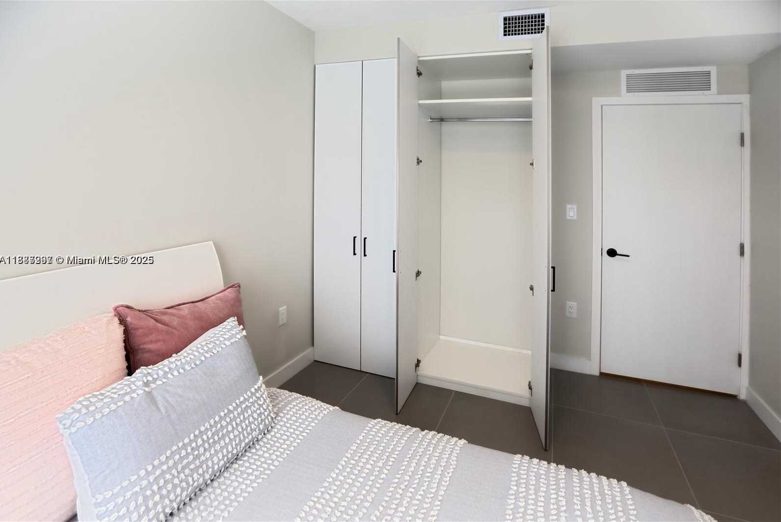 Small Image of 25761 SOUTH WEST 144TH AVE, Homestead Number 10