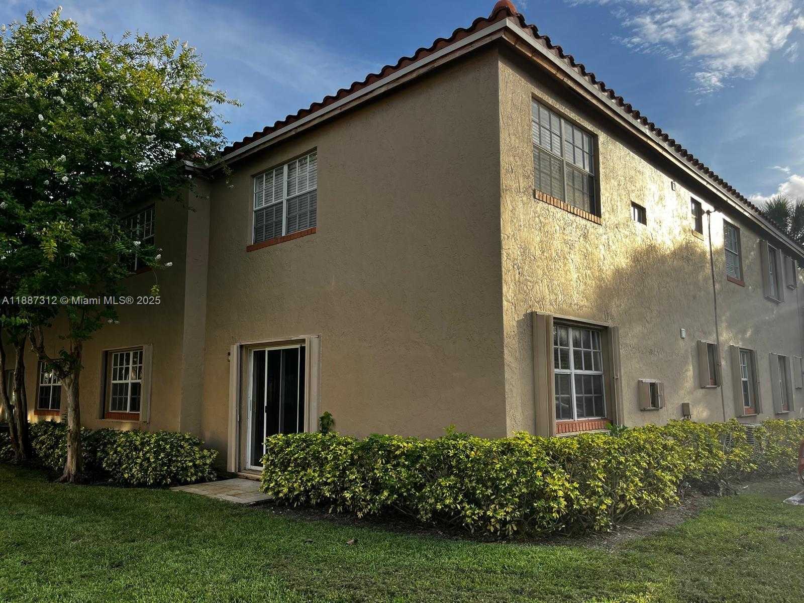 Small Image of 8842 SOUTH WEST 3RD ST #105, Pembroke Pines Number 19