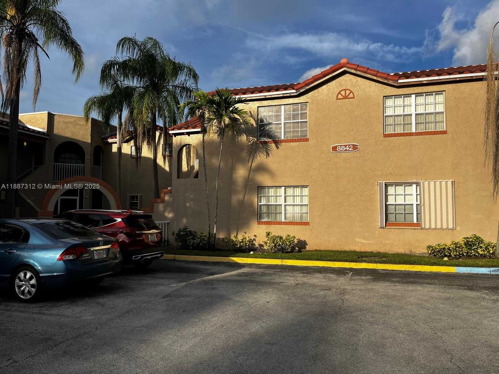 Small Image of 8842 SOUTH WEST 3RD ST #105, Pembroke Pines Number 20