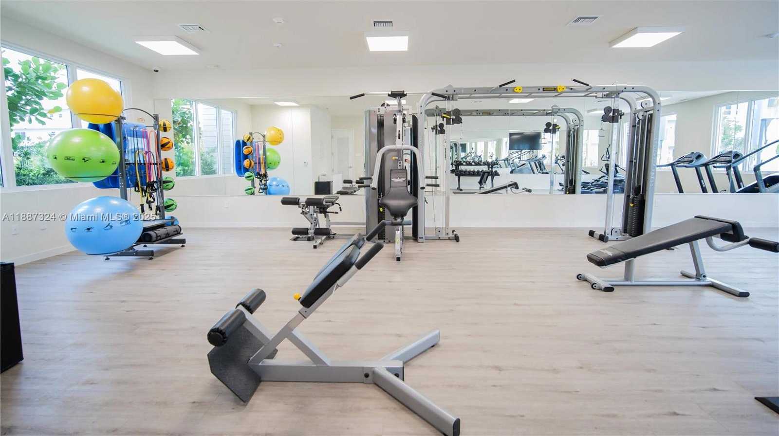 Small Image of 610 NORTH EAST 2ND ST #305, Dania Beach Number 17