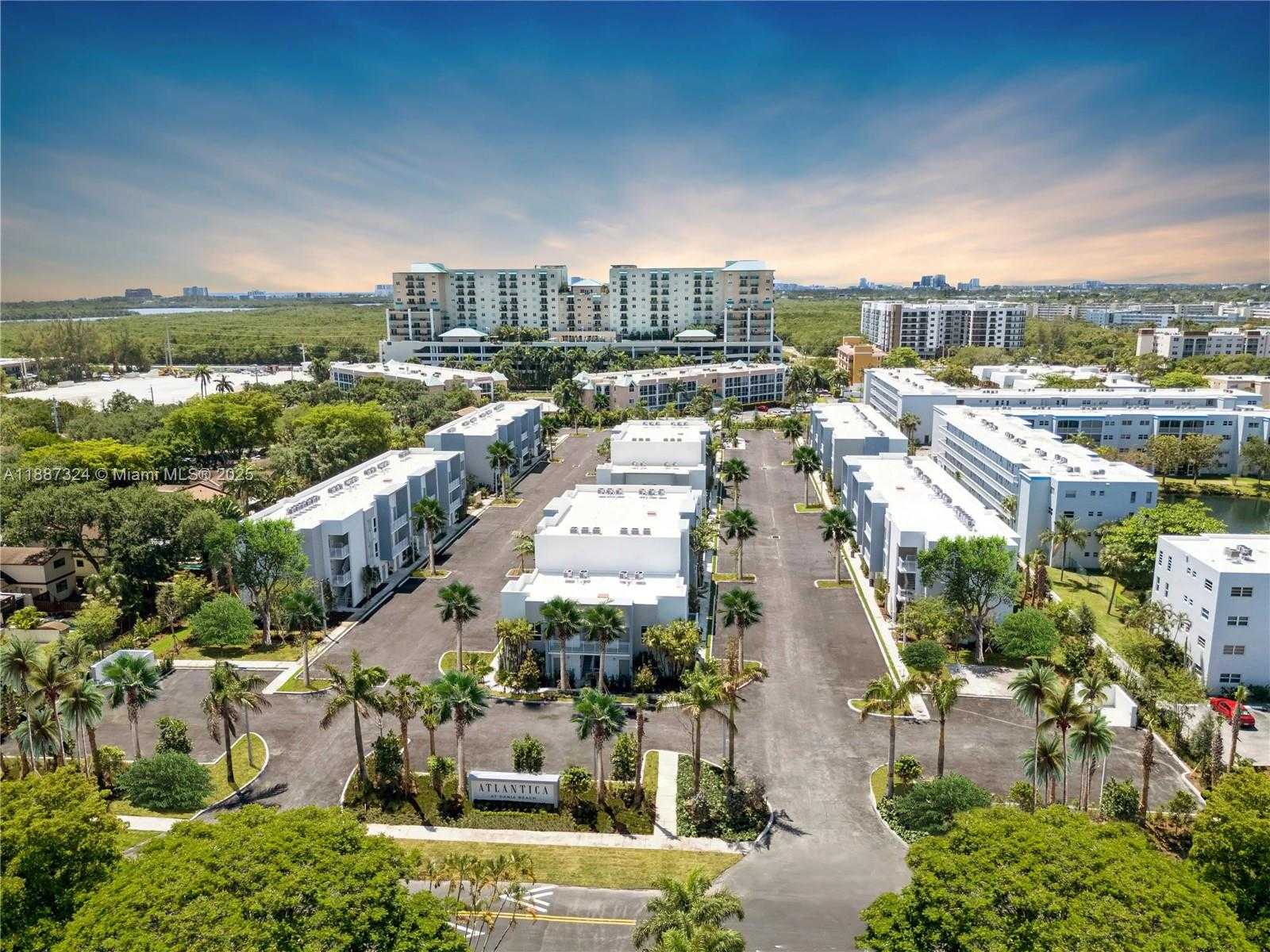 Small Image of 610 NORTH EAST 2ND ST #305, Dania Beach Number 3