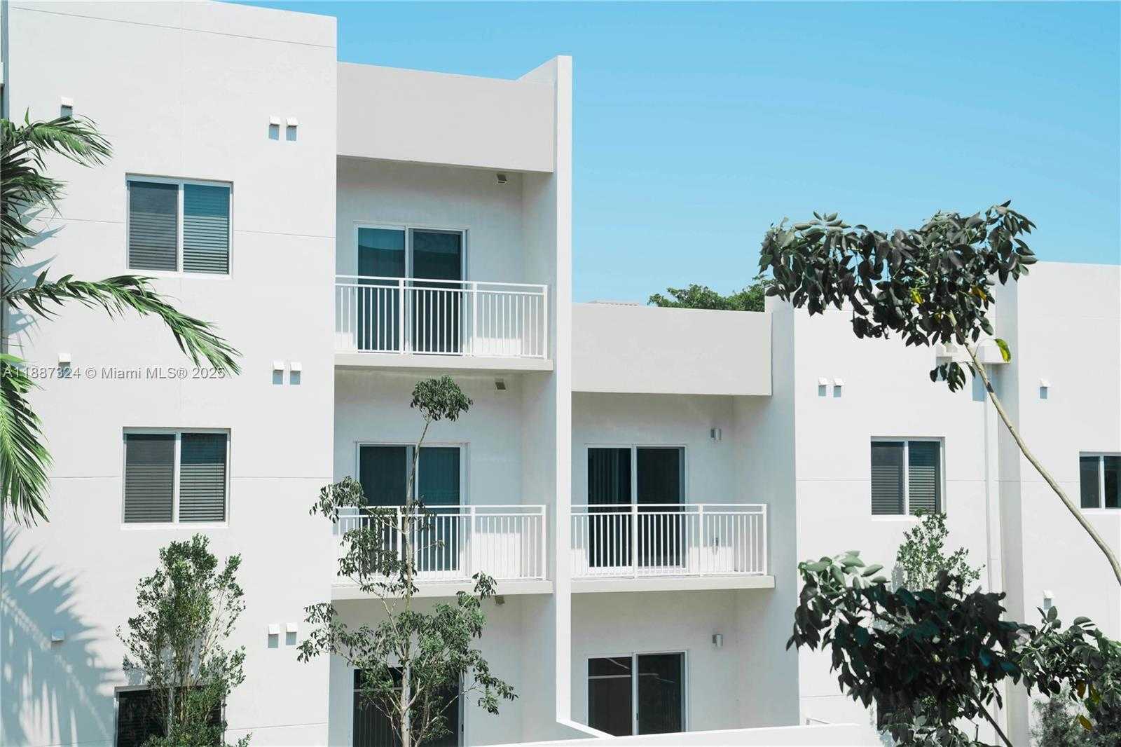 Small Image of 610 NORTH EAST 2ND ST #305, Dania Beach Number 9
