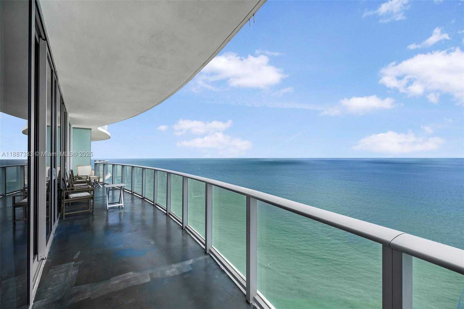 Small Image of 4111 SOUTH OCEAN DR #LPH1, Hollywood Number 27
