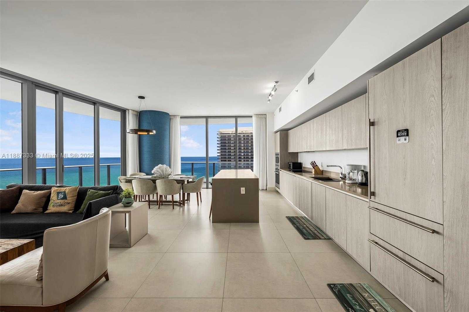 Small Image of 4111 SOUTH OCEAN DR #LPH1, Hollywood Number 30