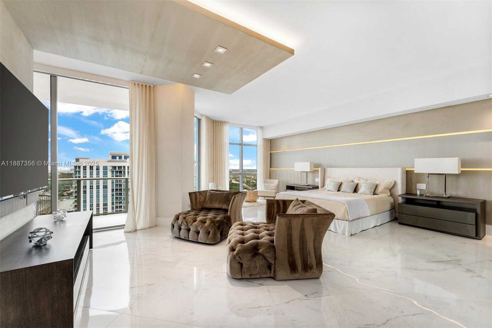 Small Image of 17301 BISCAYNE BLVD #PH-7, North Miami Beach Number 17