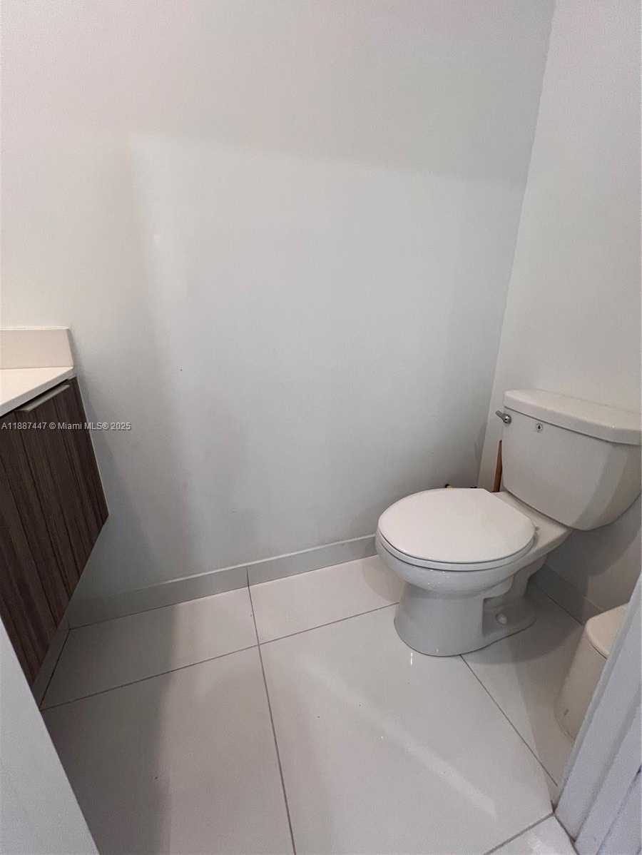 Small Image of 10431 NORTH WEST 82ND ST #1, Doral Number 31
