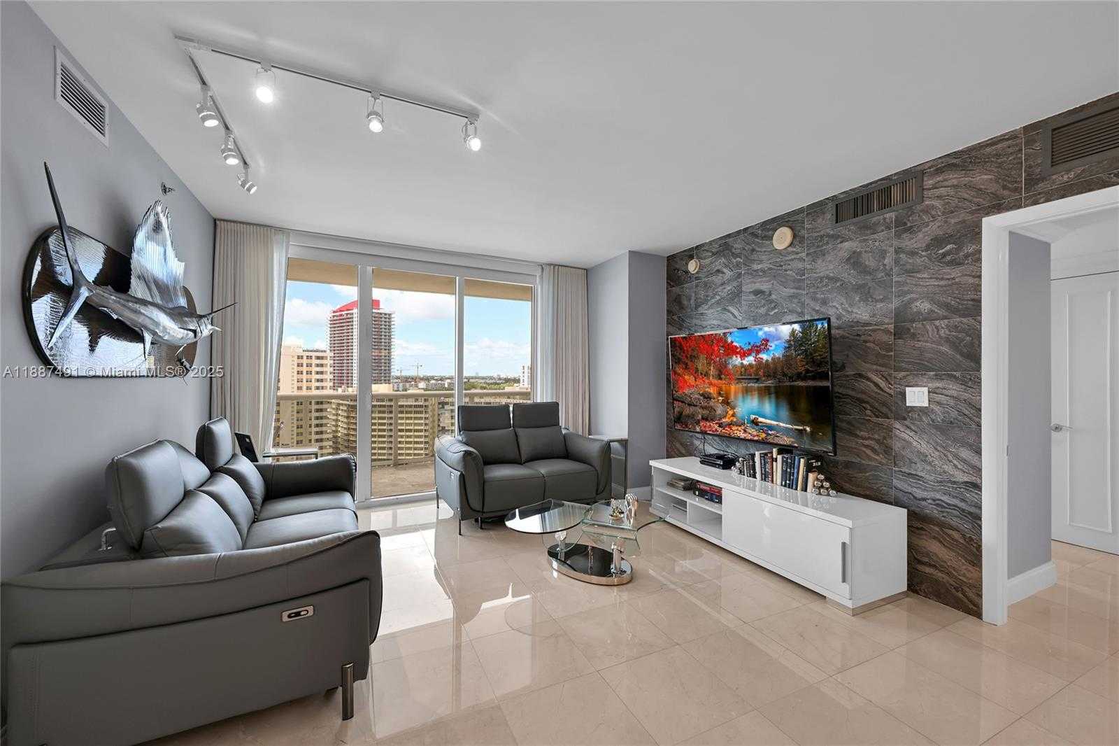 Small Image of 1850 SOUTH OCEAN DR #1507, Hallandale Beach Number 5