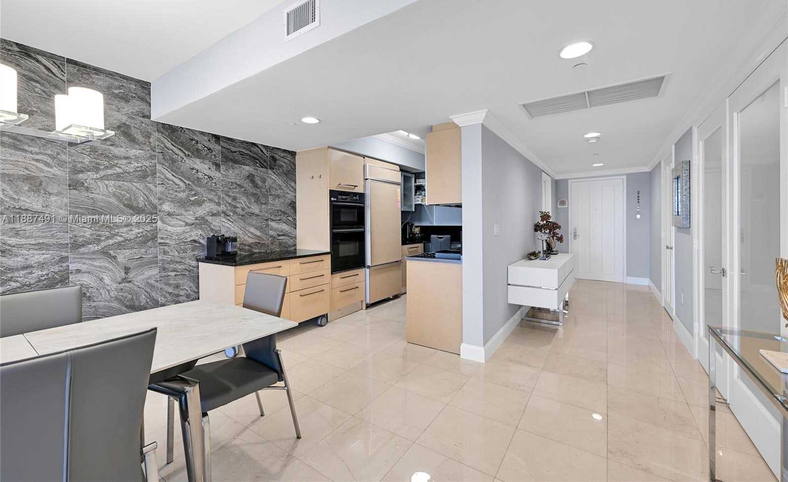 Small Image of 1850 SOUTH OCEAN DR #1507, Hallandale Beach Number 7