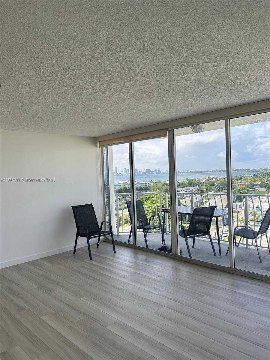 Small Image of 7601 EAST TREASURE DR #1005, North Bay Village Number 10