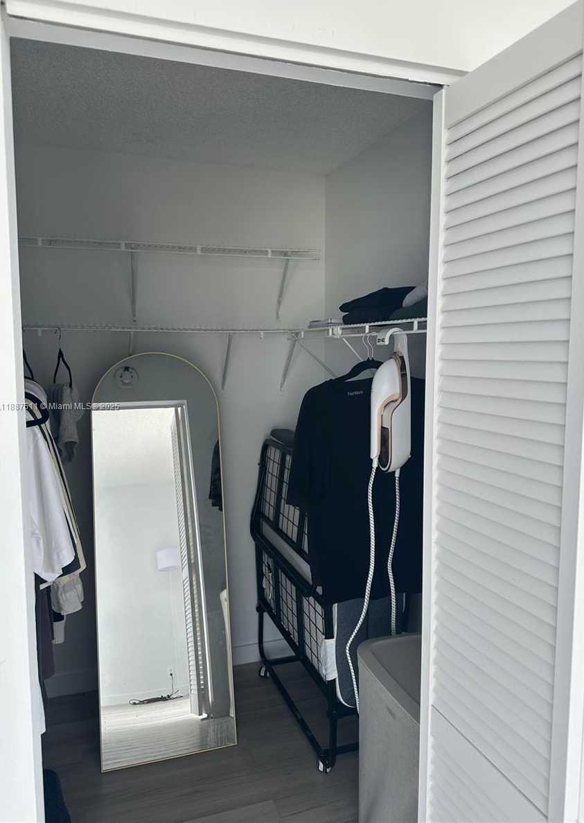 Small Image of 7601 EAST TREASURE DR #1005, North Bay Village Number 8