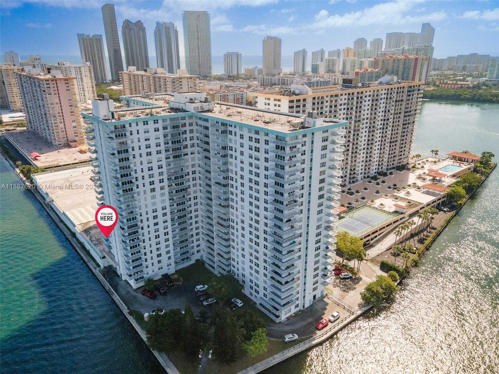 Small Image of 301 174TH ST #618, Sunny Isles Beach Number 2