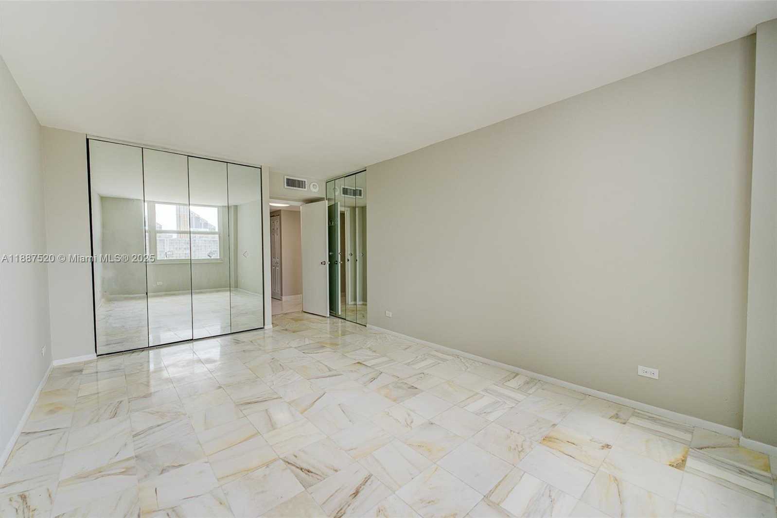 Small Image of 301 174TH ST #618, Sunny Isles Beach Number 20