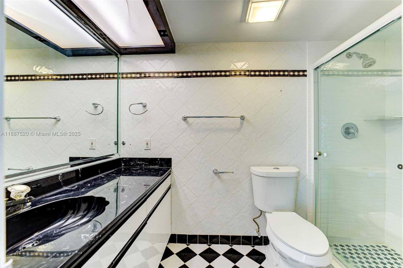 Small Image of 301 174TH ST #618, Sunny Isles Beach Number 21