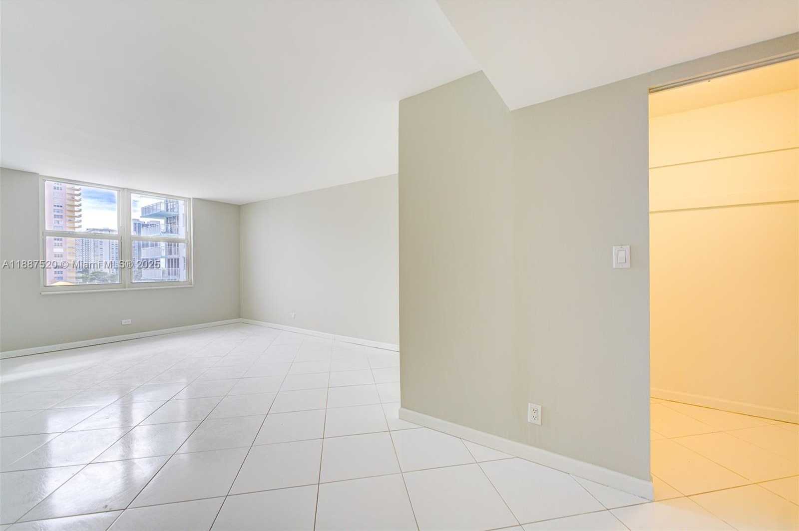 Small Image of 301 174TH ST #618, Sunny Isles Beach Number 22